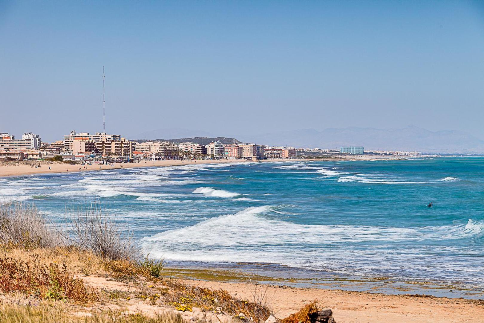 Appartement Miramar Magic Sea & Sunrise View à Torrevieja Extérieur photo