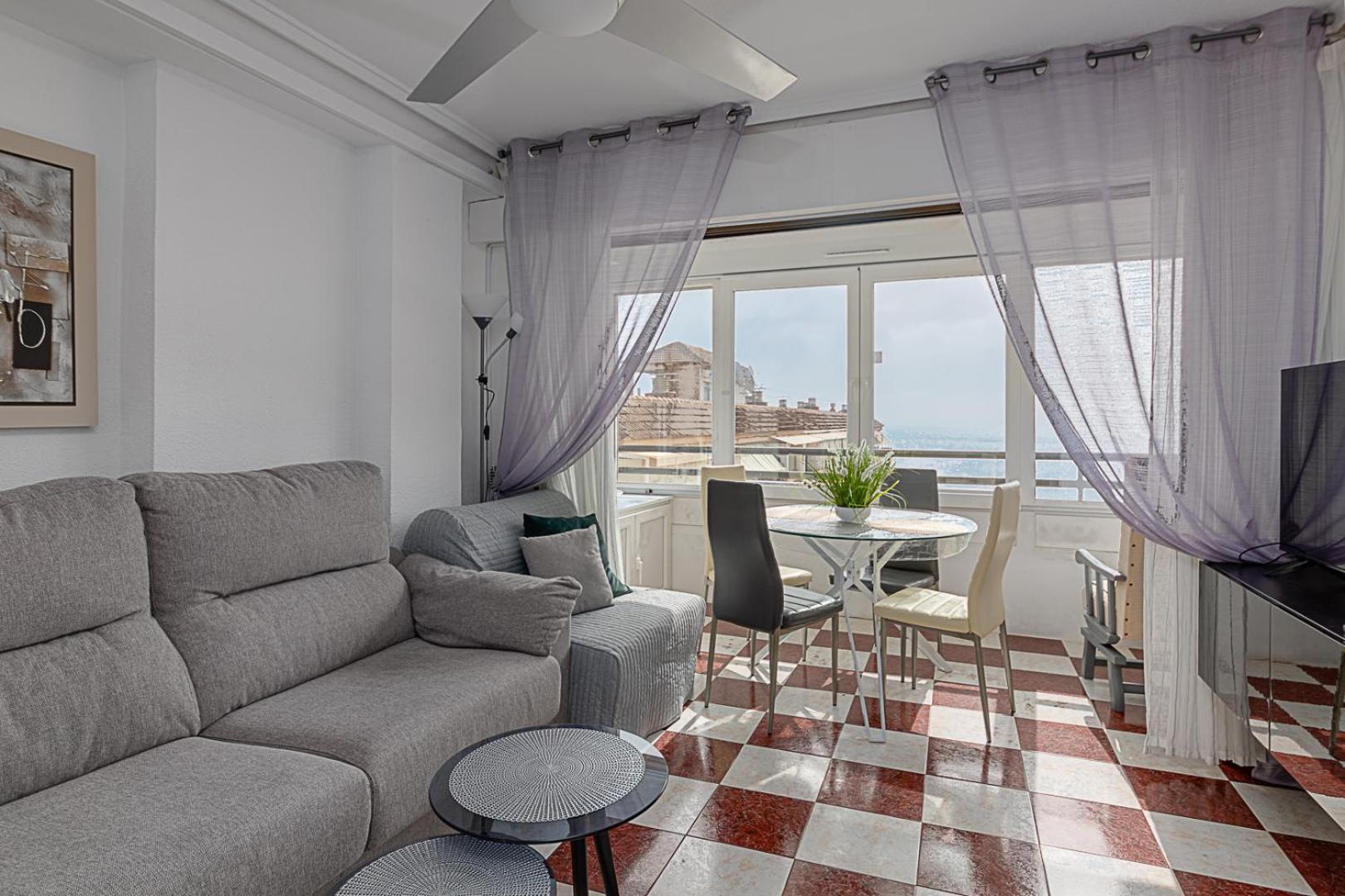 Appartement Miramar Magic Sea & Sunrise View à Torrevieja Extérieur photo