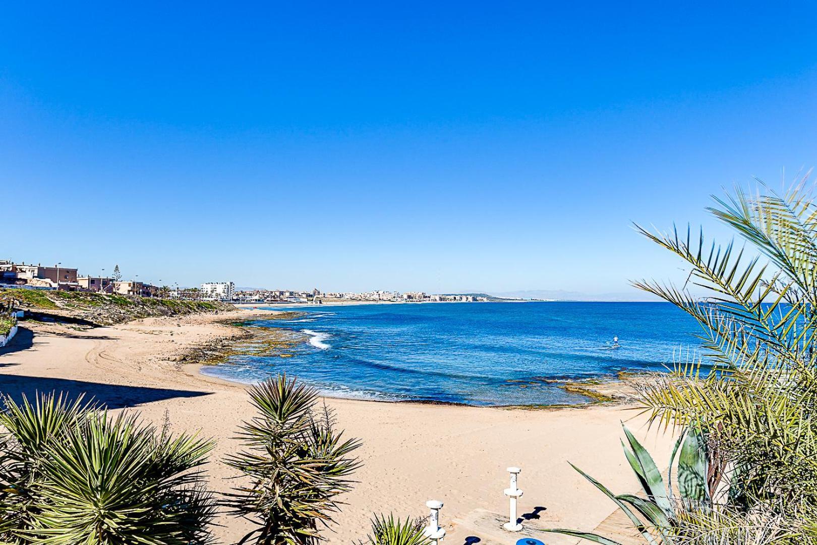 Appartement Miramar Magic Sea & Sunrise View à Torrevieja Extérieur photo
